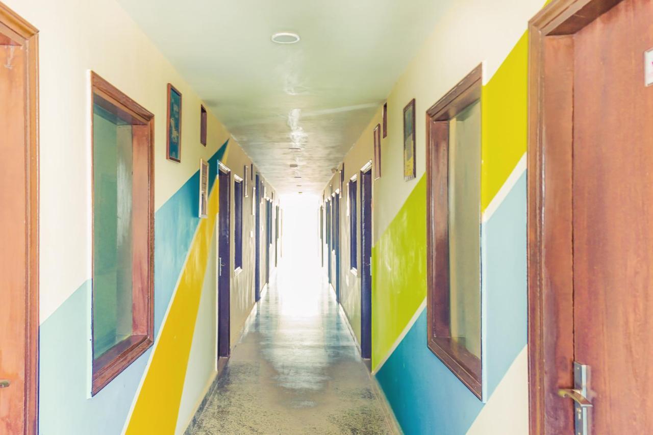 Isthara Coliving Hostel คูร์เคาน์ ภายนอก รูปภาพ