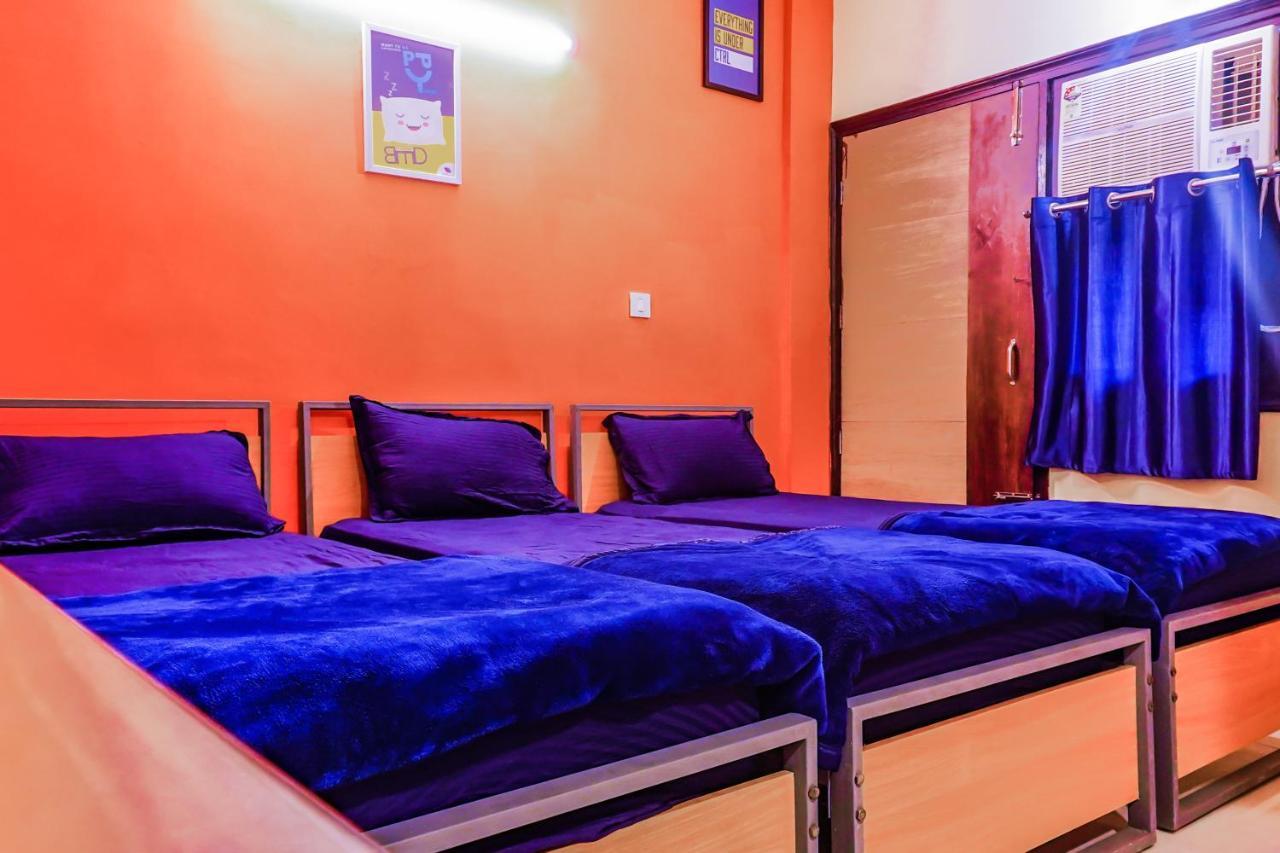 Isthara Coliving Hostel คูร์เคาน์ ภายนอก รูปภาพ